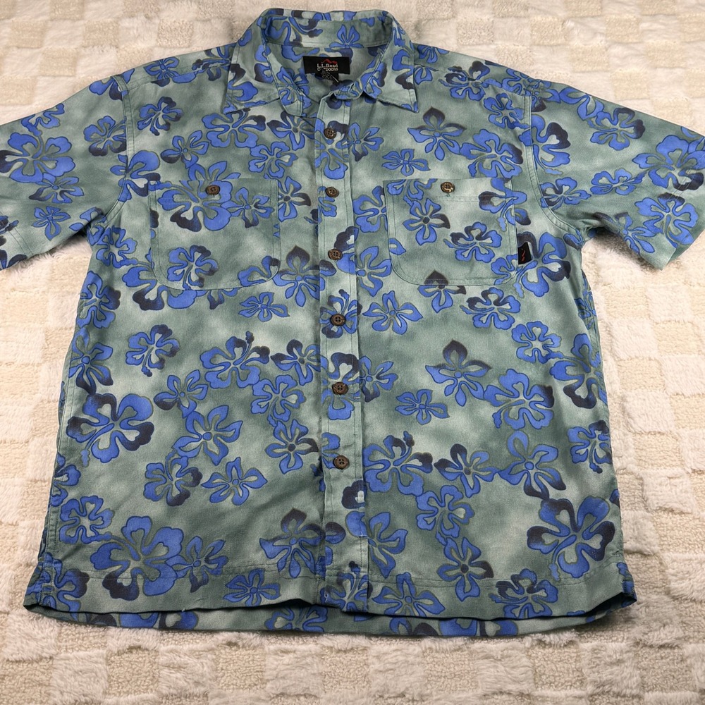 LL Bean Outdoors Mens Small Regular‎ Hawaiian Floral Button Up Shirt